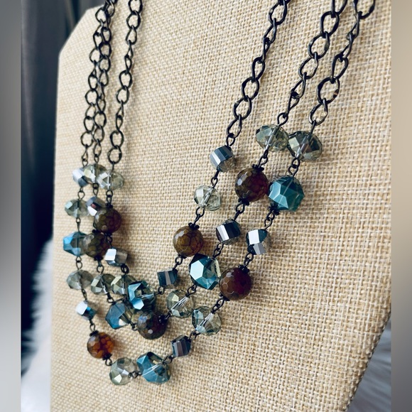 SPARKLY AB CRYSTALS with Multi Beaded Three Tier Nexklace - Picture 1 of 8